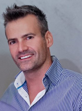 Inkanyezi Marketing - Petrus Schoeman - Head of Design